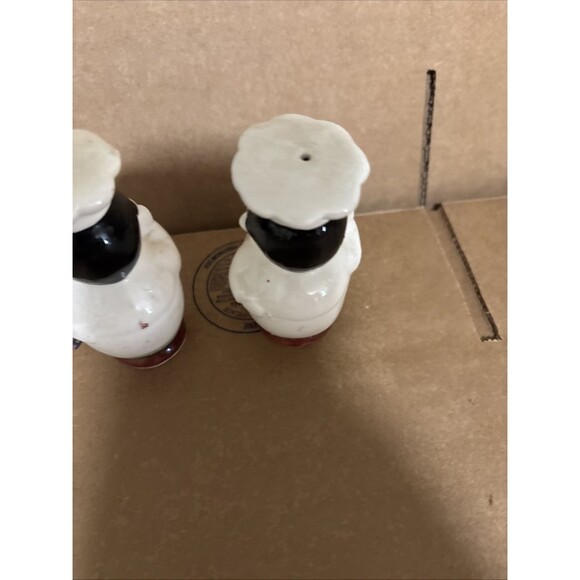 Vintage Chef Salt & Pepper Shaker Set - Taiwan - Picture 5 of 5